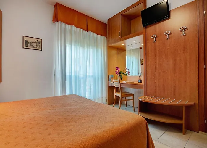 Jalisco Лидо-ди-Езоло